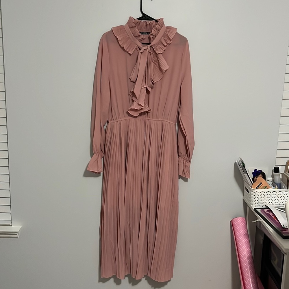 Pink dress